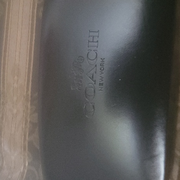 Coach hp  hard case papers exactly like rayban look polarized black ⚫️ unisex - Picture 6 of 6